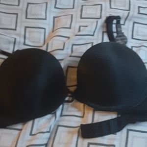 VICTORIA SECRET BOMBSHELL BRA